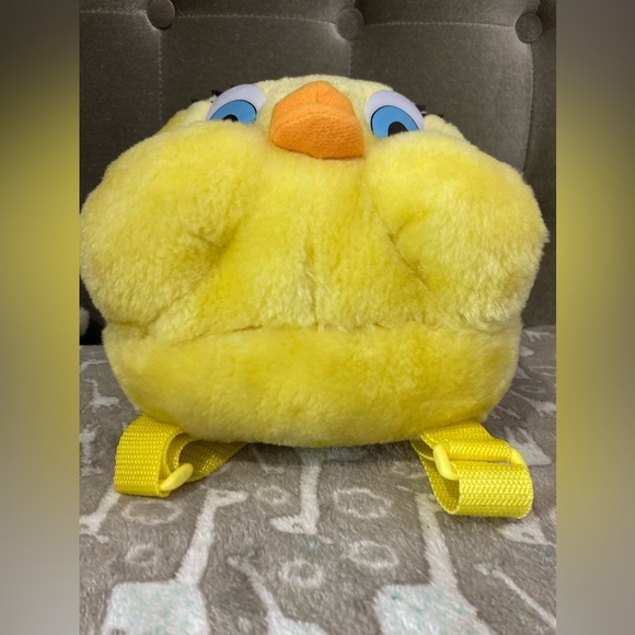 Authentic Vintage Tweety Warner Brothers Plush Backpack - Picture 3 of 7